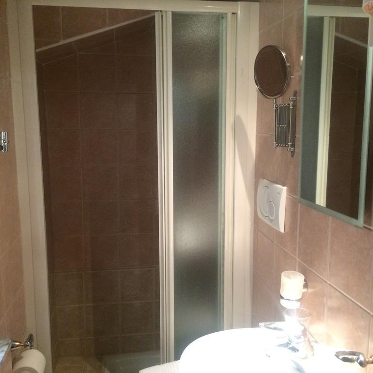 Tamara'S Suites Roma Phòng bức ảnh